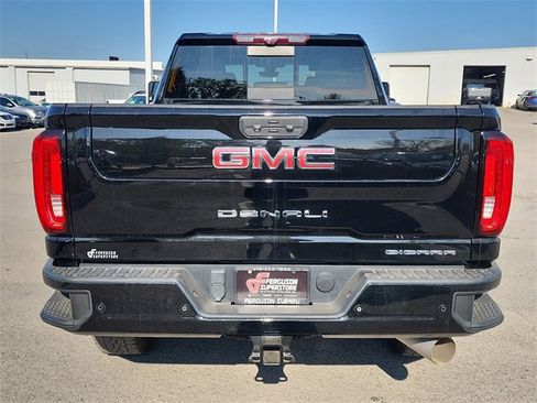 Used 2020 GMC Sierra 2500 Denali w/ Denali Ultimate Package image 4