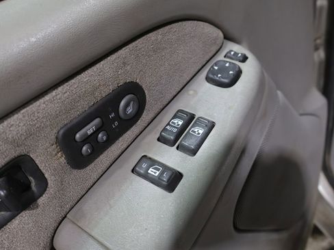 Used 2002 Chevrolet Silverado 1500 LT image 13