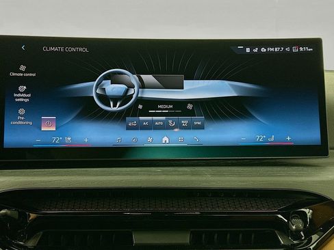 New 2026 BMW 430i Coupe w/ M Sport Package image 14