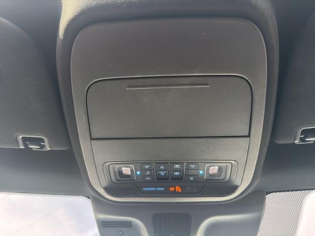 Used 2025 Ford Expedition Tremor AWD/4WD image 36