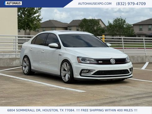 Used 2016 Volkswagen Jetta GLI SEL FWD image 1