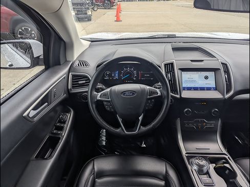 Used 2020 Ford Edge SEL AWD/4WD image 3