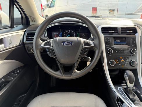 Used 2016 Ford Fusion S image 27