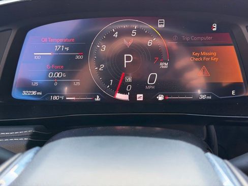 Used 2021 Chevrolet Corvette Stingray Preferred Cpe w/ Z51 Performance Package RWD image 29