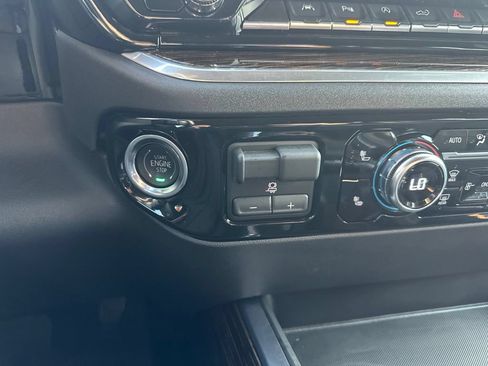 Certified 2026 GMC Sierra 1500 Elevation w/ Elevation Premium Package AWD/4WD image 5