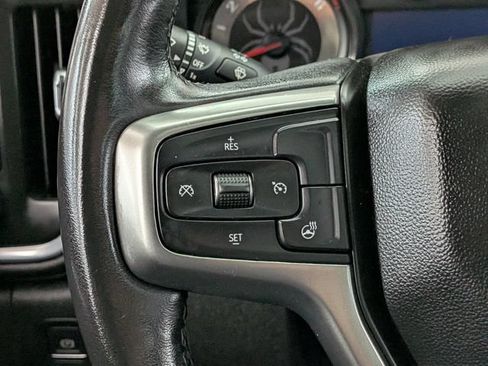 Used 2022 Chevrolet Silverado 1500 RST AWD/4WD image 39