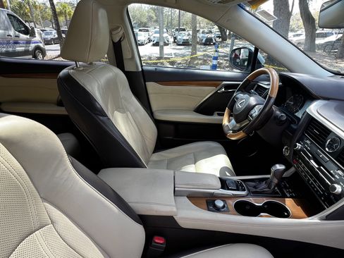 Used 2019 Lexus RX 350 FWD w/ Navigation Package image 47