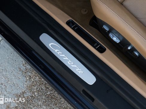 Used 2015 Porsche 911 Carrera image 20