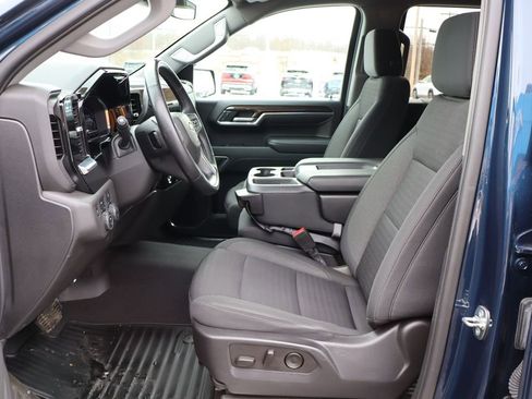 Used 2023 Chevrolet Silverado 1500 LT image 10