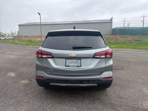 Used 2024 Chevrolet Equinox LT AWD/4WD image 4