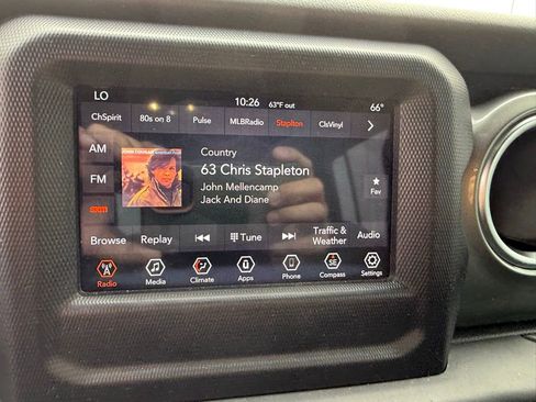 Used 2020 Jeep Wrangler Unlimited Sahara image 19