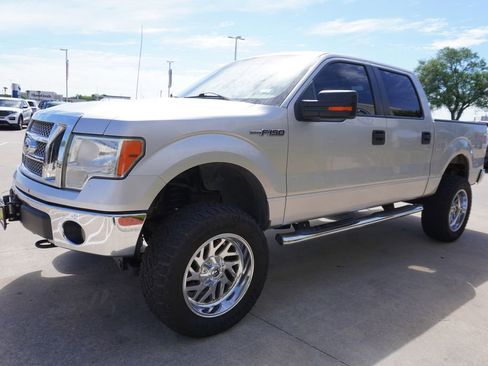 Used 2012 Ford F150 XLT w/ XLT Convenience Pkg image 3