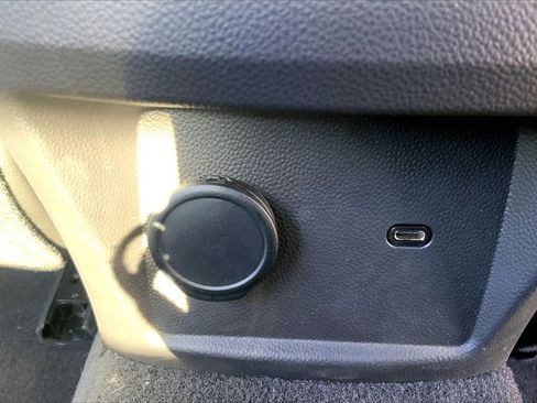 Used 2025 Cadillac CT5 Sport image 36