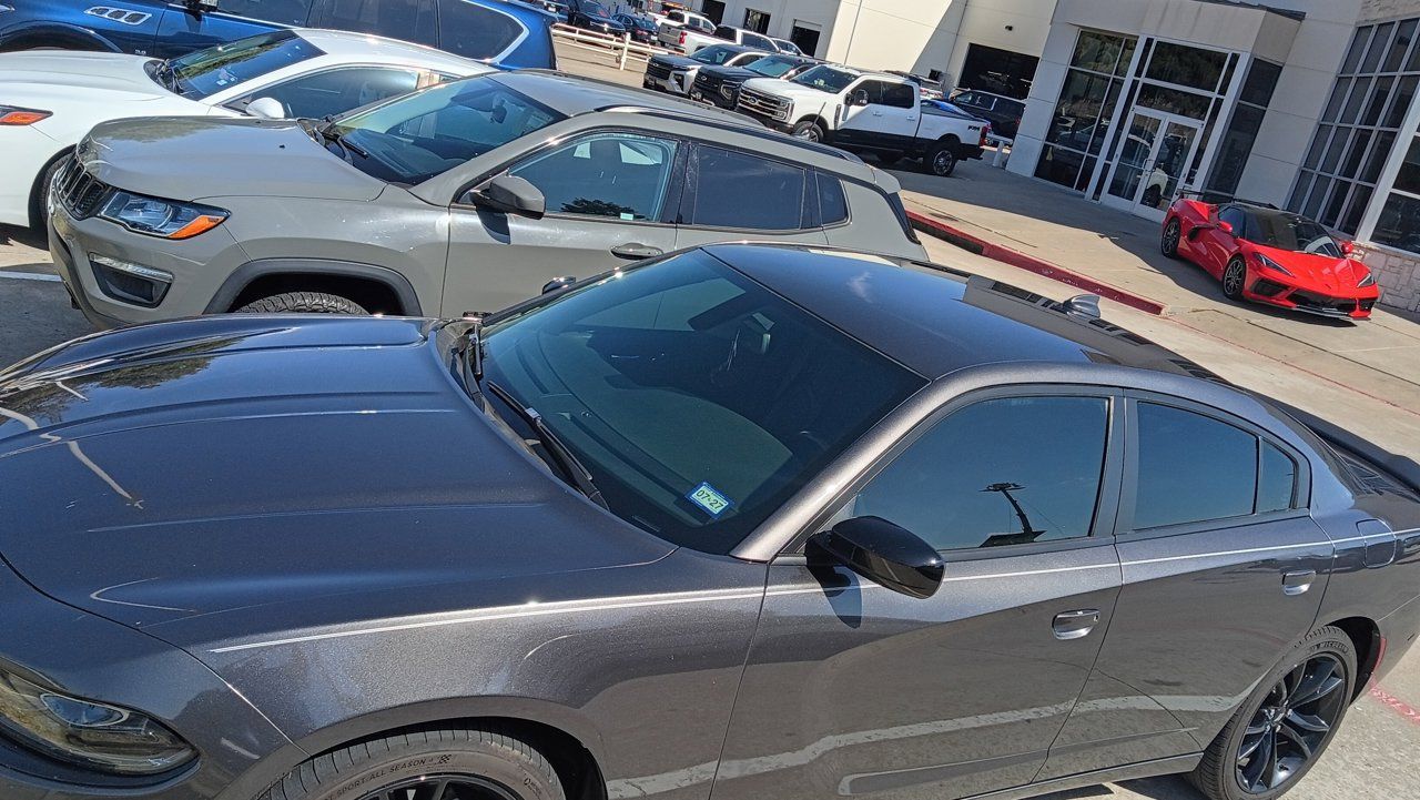 Used 2018 Dodge Charger SXT Plus w/ Quick Order Package 29J RWD image 2