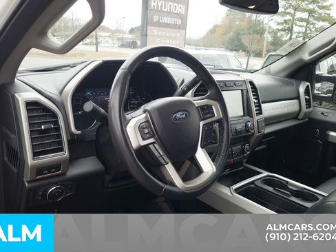Used 2020 Ford F250 Lariat image 23