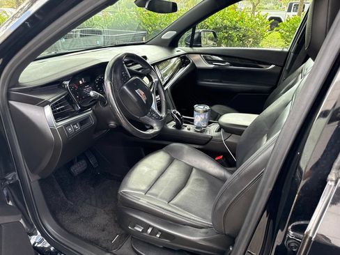 Used 2020 Cadillac XT6 Premium Luxury FWD image 10