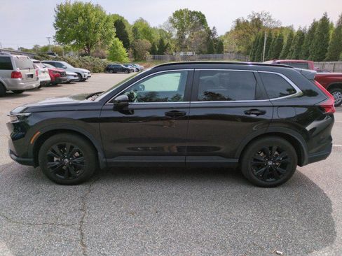 Certified 2025 Honda CR-V Sport Touring image 3