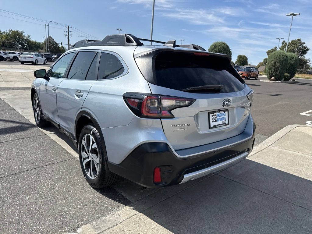Used 2020 Subaru Outback Limited AWD/4WD image 10