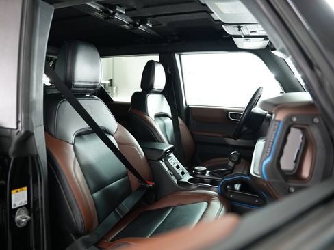 Used 2022 Ford Bronco Outer Banks AWD/4WD image 49