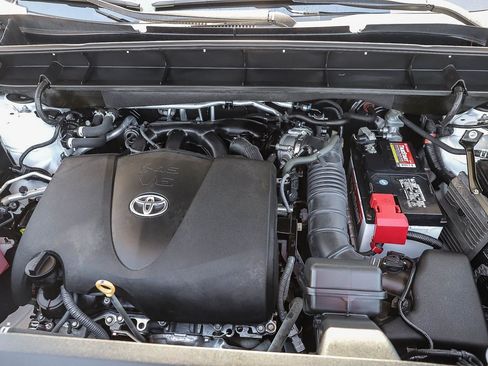 Used 2022 Toyota Highlander Platinum AWD/4WD image 27