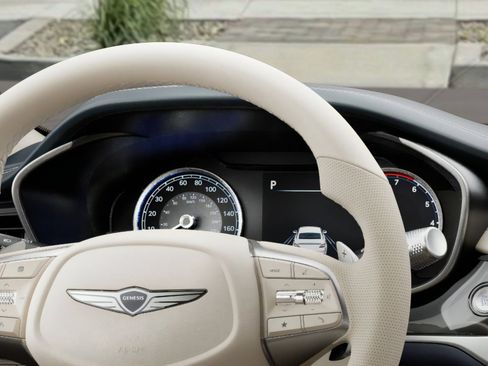 New 2026 Genesis G70 2.5T Prestige image 17