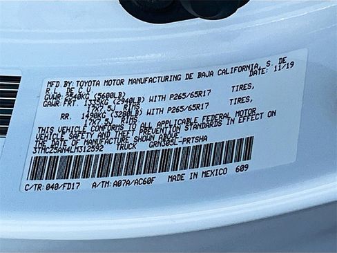 Used 2020 Toyota Tacoma TRD Sport image 29