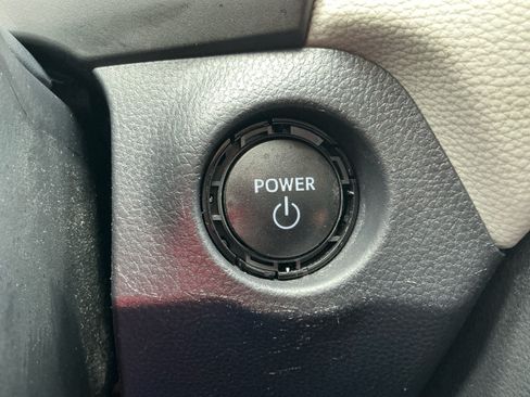 Used 2024 Toyota RAV4 XLE w/ Convenience Package AWD/4WD image 30