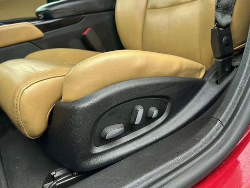 Used 2014 Cadillac XTS Luxury image 17