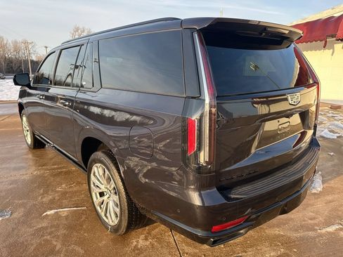 Certified 2024 Cadillac Escalade ESV Sport Platinum w/ LPO, ONYX Package AWD/4WD image 3