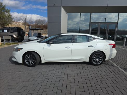 Used 2017 Nissan Maxima 3.5 SL image 8