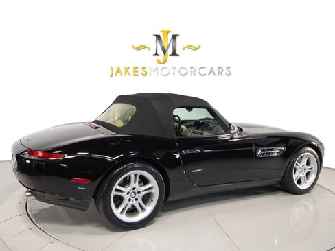 Used 2000 BMW Z8 RWD image 16