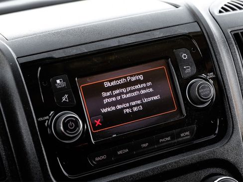 Used 2021 RAM ProMaster 2500 w/ Convenience Group image 27