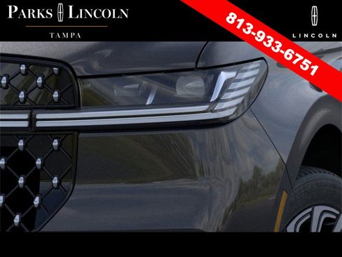 New 2025 Lincoln Navigator Black Label image 18