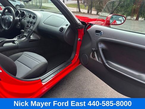 Used 2008 Pontiac Solstice Convertible w/ Convenience Package image 26