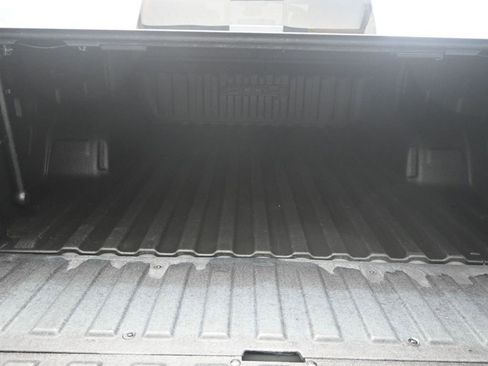 Used 2024 GMC Sierra 1500 AT4 w/ Technology Package image 37