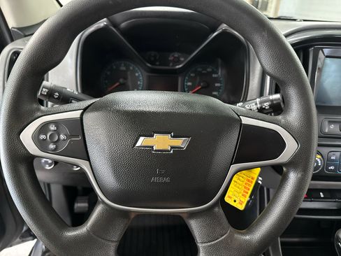 Used 2022 Chevrolet Colorado W/T w/ WT Convenience Package image 12