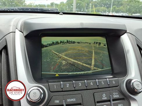 Used 2017 Chevrolet Equinox LT w/ Convenience Package FWD image 10