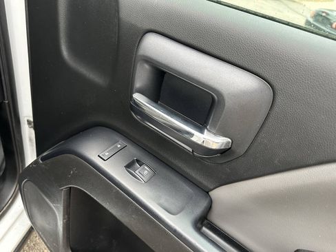 Used 2015 GMC Sierra 1500 2WD Regular Cab image 20