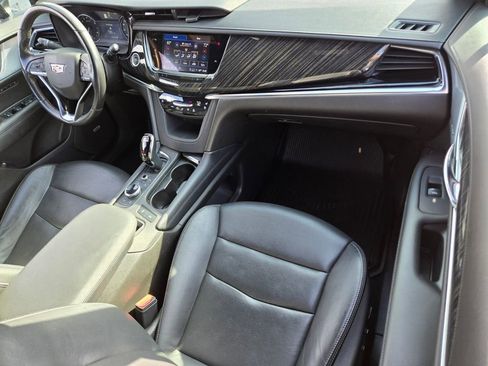 Used 2023 Cadillac XT6 Premium Luxury AWD/4WD image 23