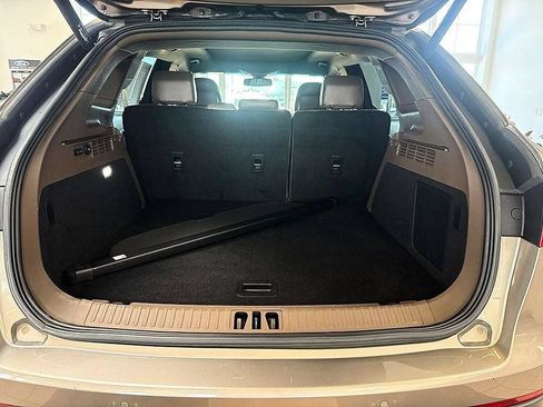 Used 2018 Lincoln MKX Reserve w/ Lincoln MKX Climate Package AWD/4WD image 21