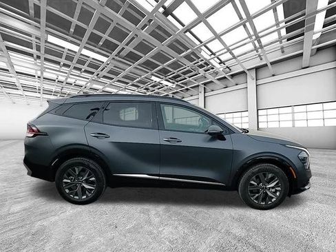 Certified 2025 Kia Sportage SX Prestige image 2