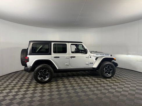 Used 2023 Jeep Wrangler Unlimited Rubicon 4xe w/ Cold Weather Group AWD/4WD image 5