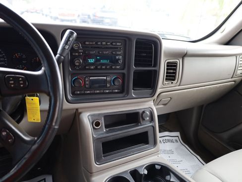 Used 2005 Chevrolet Silverado 3500 LT w/ Heavy-Duty Power Package image 10