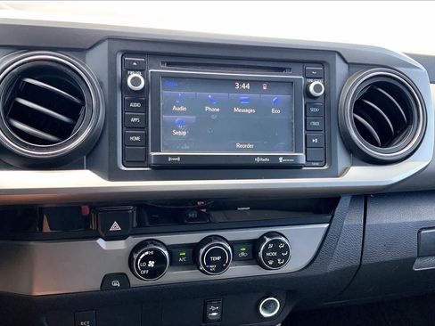 Used 2016 Toyota Tacoma SR5 RWD image 33
