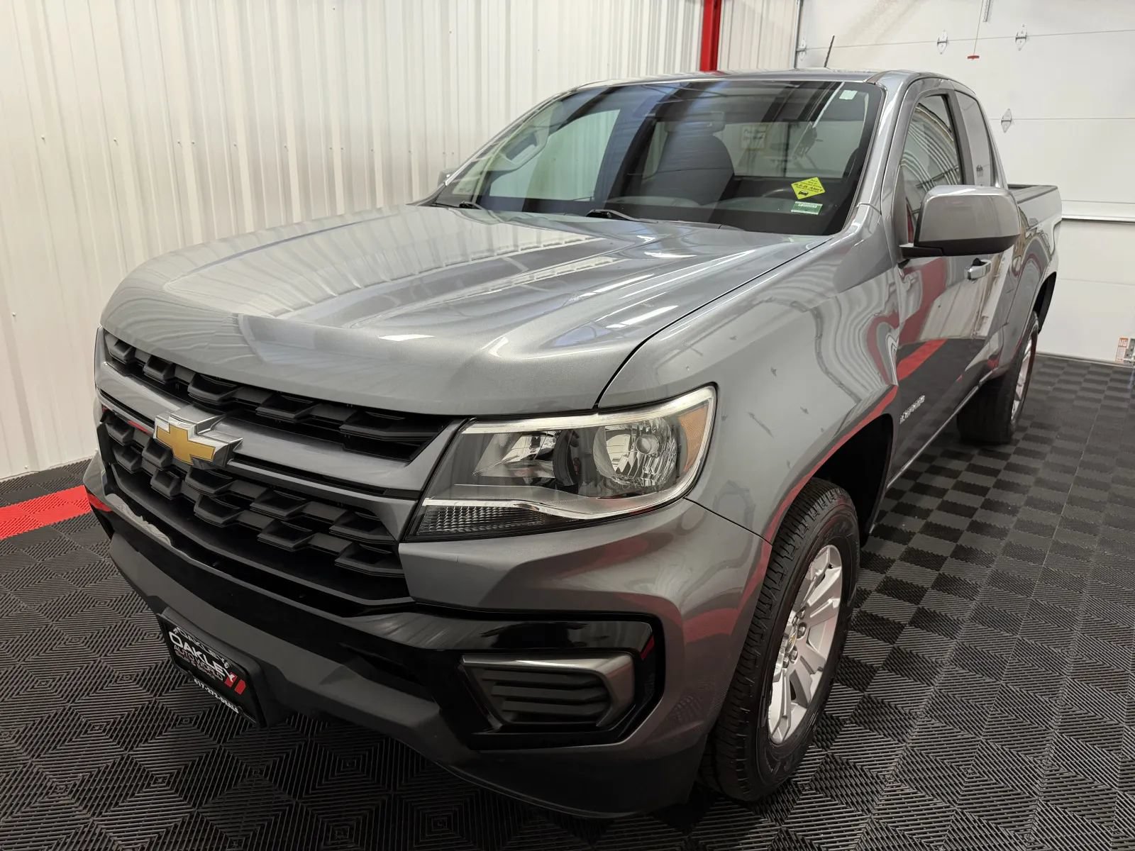 Used 2022 Chevrolet Colorado LT w/ Fleet Safety Package RWD image 10
