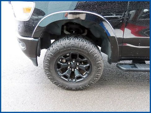 Used 2020 RAM 1500 Big Horn AWD/4WD image 4