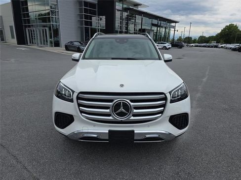 Certified 2024 Mercedes-Benz GLS 450 4MATIC image 9