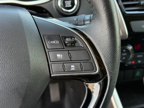 Used 2025 Mitsubishi Eclipse Cross SE AWD/4WD image 20