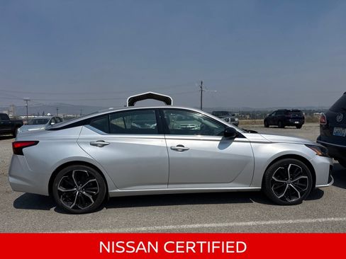 Certified 2024 Nissan Altima 2.5 SR FWD image 9