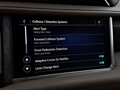 Used 2021 GMC Yukon Denali w/ Denali Premium Package image 22